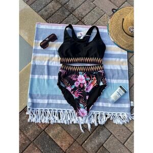 NWT, Women, High Waist Bikini Set, Black and Floral, Sz M